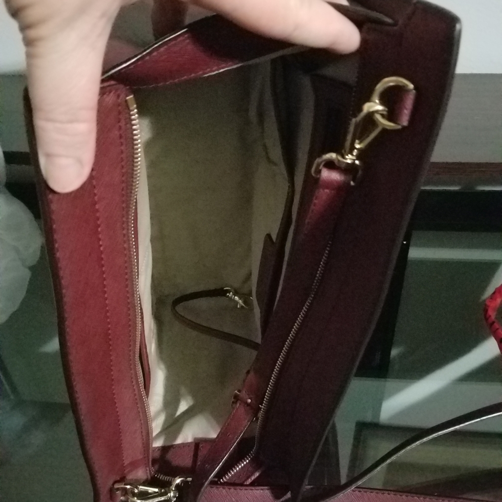 Purse - Picture 2 of 4